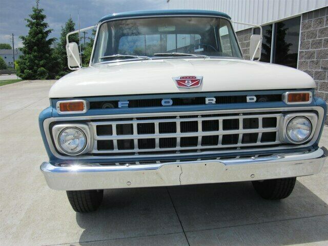 Ford F-250 1965 image number 28