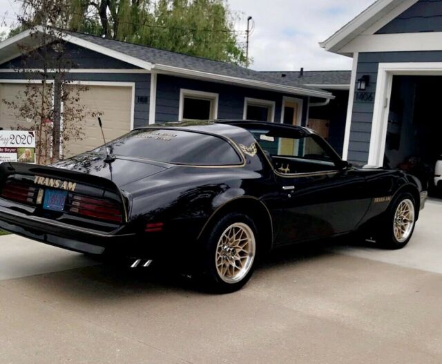 Pontiac Trans Am 1978 image number 0