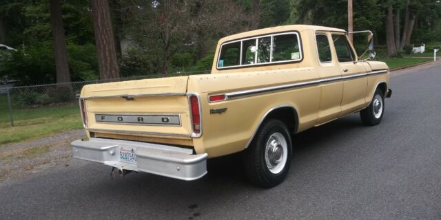 Ford F-250 1975 image number 30