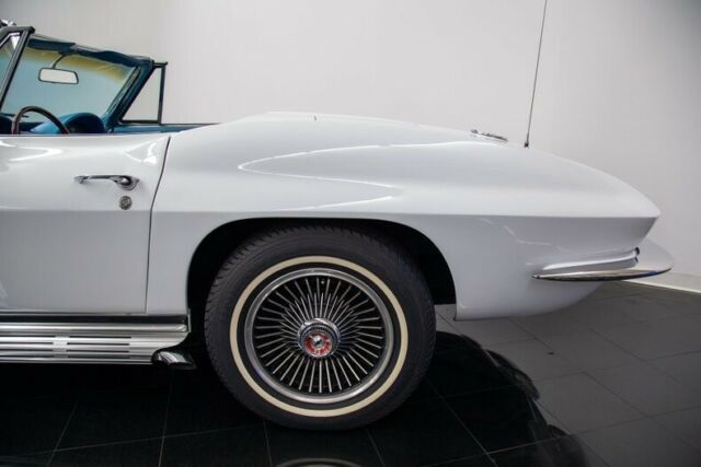 Chevrolet Corvette 1967 image number 31