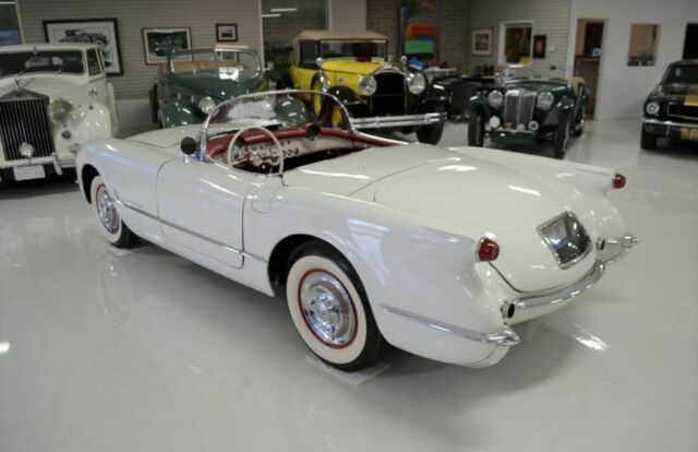 Chevrolet Corvette 1953 image number 31