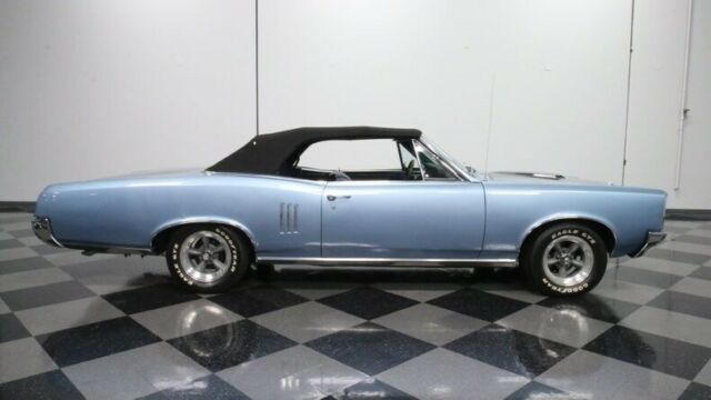 Pontiac Le Mans 1967 image number 15