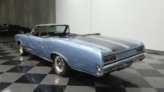 Pontiac Le Mans 1967 image number 33