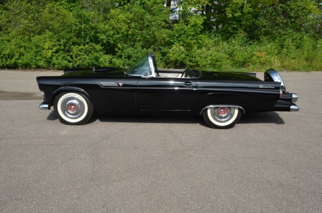 Ford Thunderbird 1955 image number 18