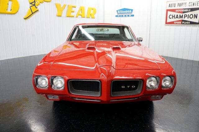 Pontiac GTO 1970 image number 9