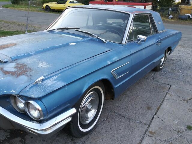 Ford Thunderbird 1965 image number 28