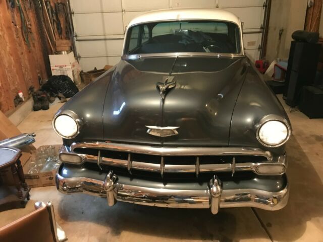 Chevrolet Bel Air/150/210 1954 image number 3