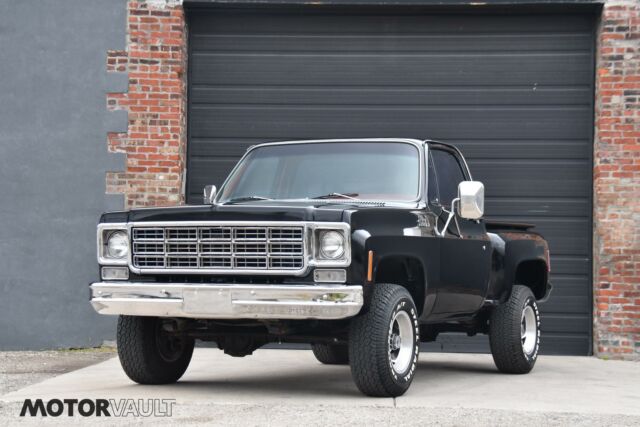 GMC K15 HIGH SIERRA 4X4 1977 image number 16