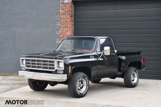 GMC K15 HIGH SIERRA 4X4 1977 image number 17