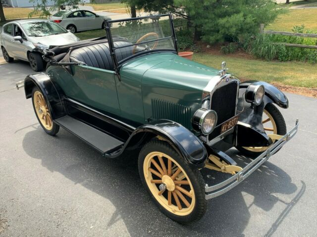 Ford Model T 1925 image number 2