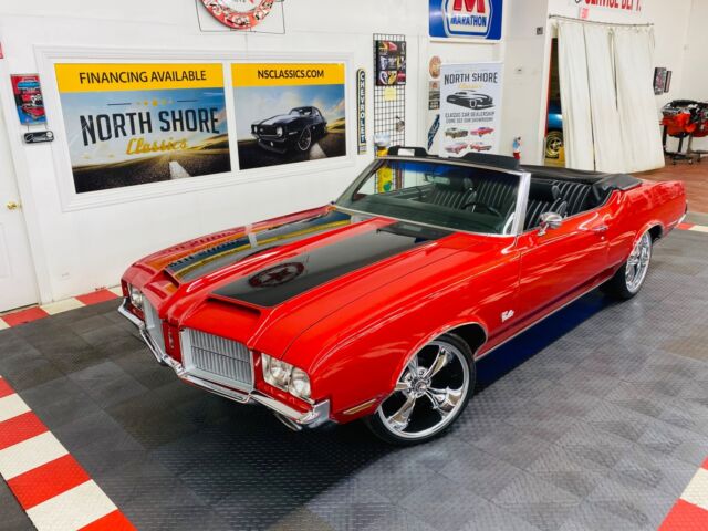 Oldsmobile Cutlass 1971 image number 0