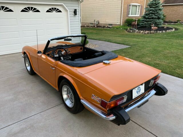 Triumph TR-6 1976 image number 14