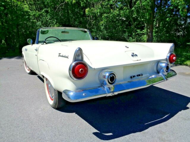 Ford Thunderbird 1955 image number 31