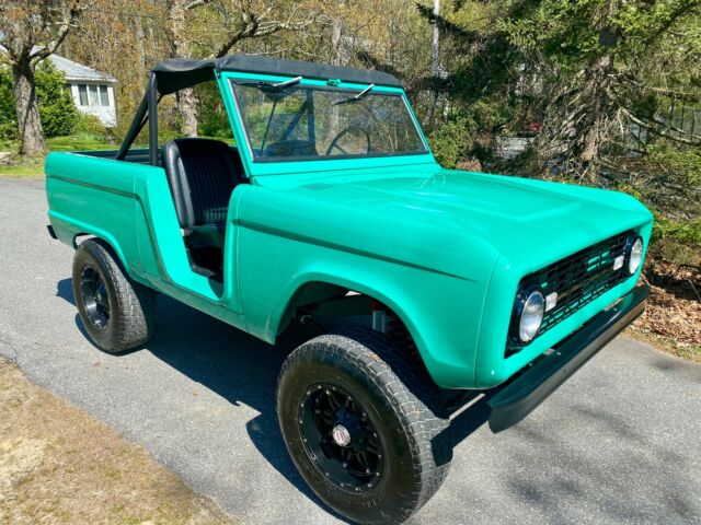 Ford Bronco 1967 image number 10