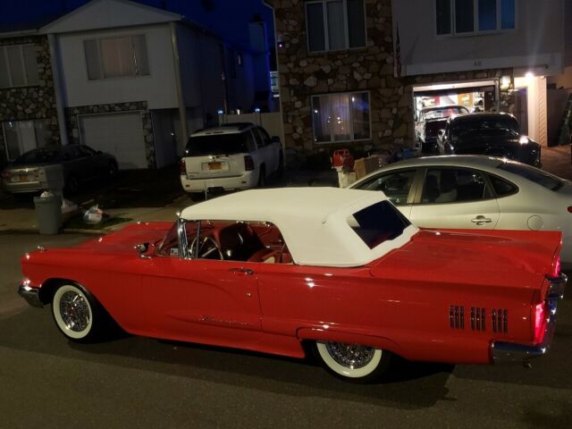 Ford Thunderbird 1960 image number 27