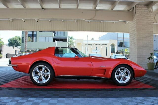 Chevrolet Corvette Stingrey 1973 image number 30