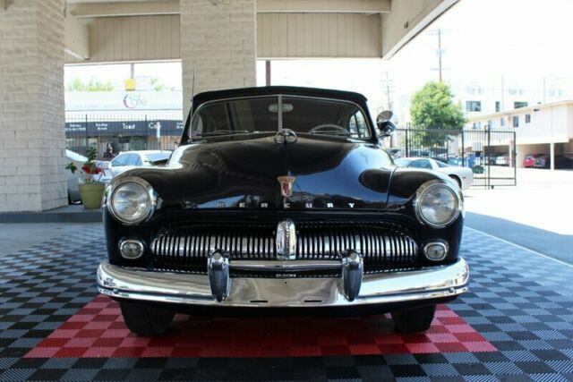 Mercury Custom Convertible 1949 image number 31