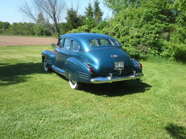 Cadillac Series 63 1941 image number 7