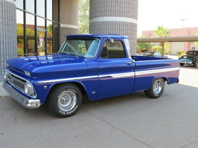 Chevrolet C-10 1965 image number 0