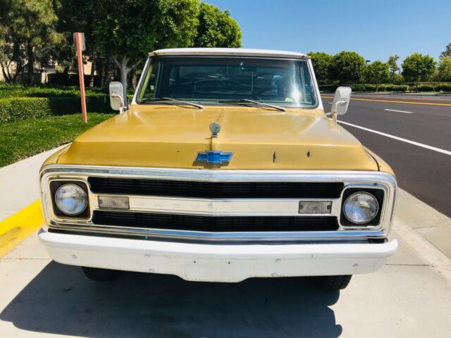 Chevrolet C-10 1970 image number 18