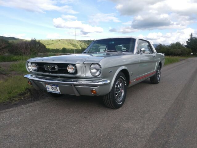 Ford Mustang 1966 image number 0