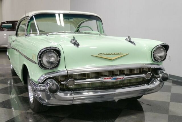 Chevrolet Bel Air/150/210 1957 image number 18