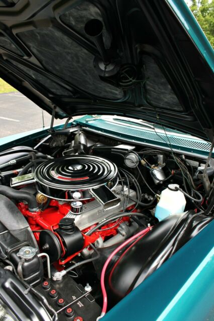 Buick Riviera 1966 image number 5