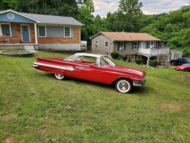 Chevrolet Impala 1960 image number 0