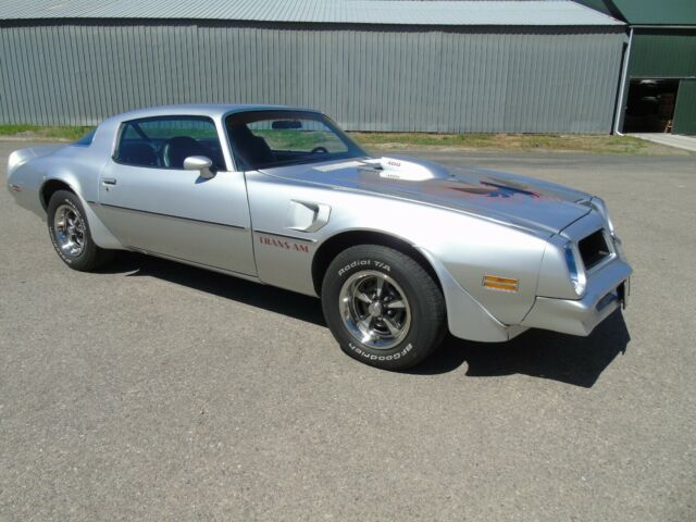 Pontiac Trans Am 1976 image number 24