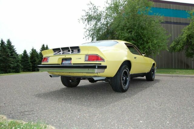 Chevrolet Z-28 Camaro 1974 image number 23