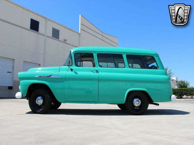 Chevrolet Suburban 1958 image number 4