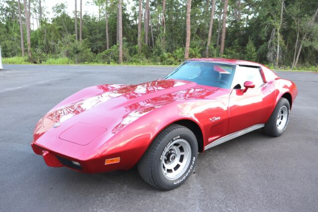 Chevrolet Corvette 1976 image number 0