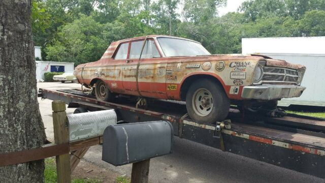 Plymouth Belvedere 1965 image number 15