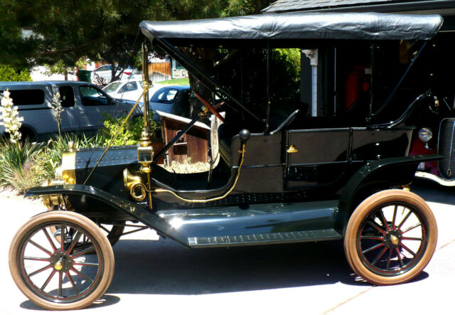 Ford Model T 1910 image number 1