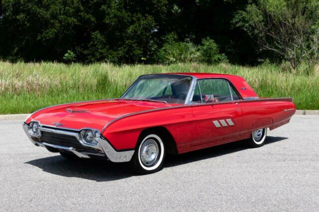 Ford Thunderbird 1963 image number 24