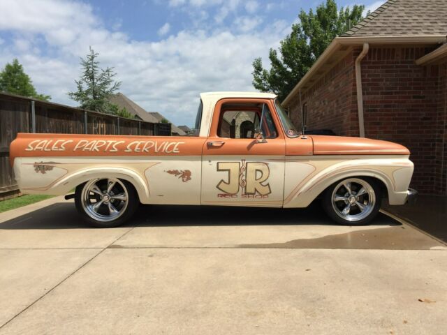 Ford F-100 1961 image number 0