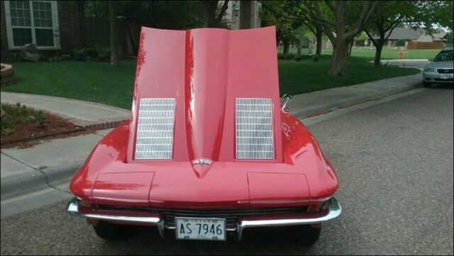 Chevrolet Corvette 1963 image number 18