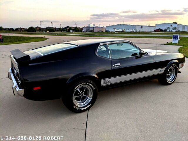 Ford Mustang 1973 image number 30