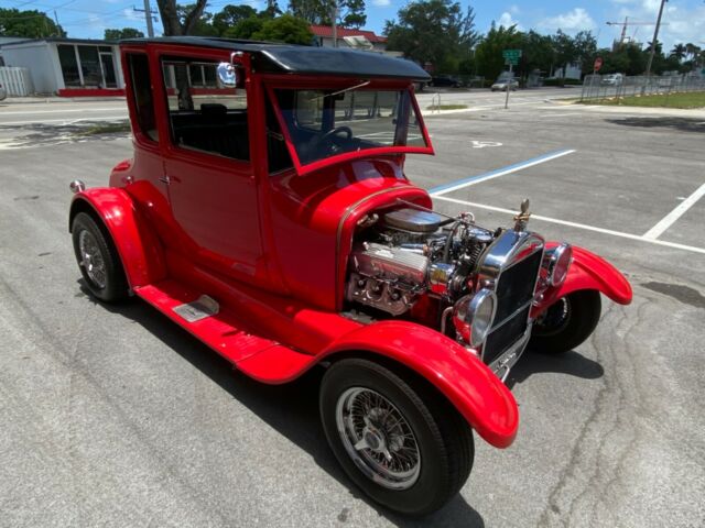 Ford Model T 1926 image number 11