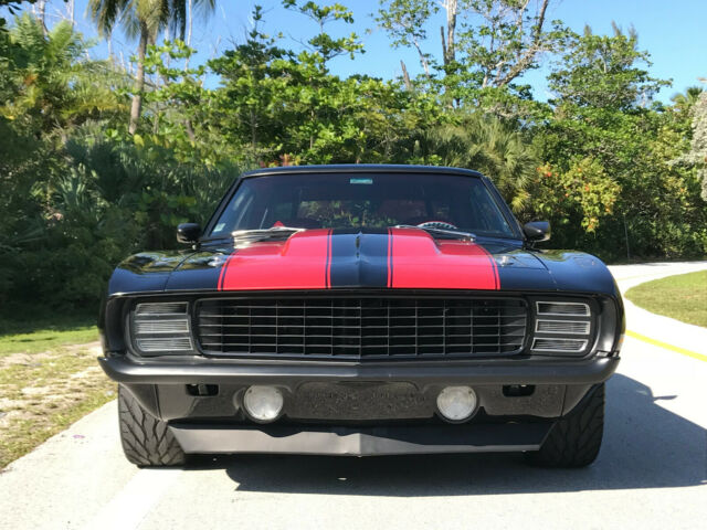 Chevrolet Camaro 1969 image number 2