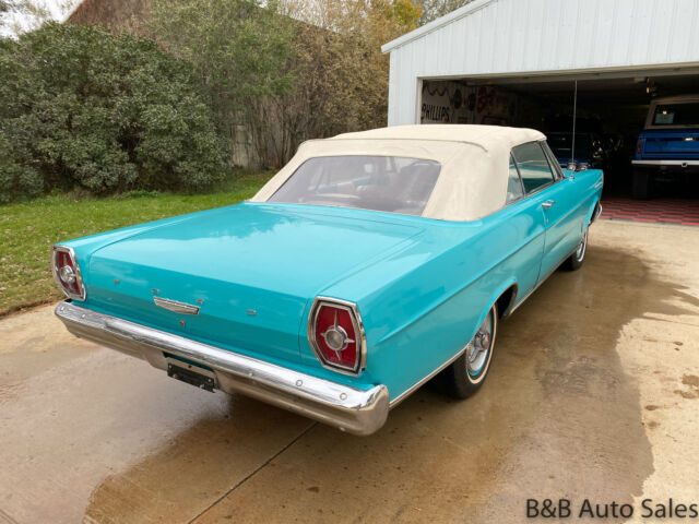 Ford Galaxie 1965 image number 6