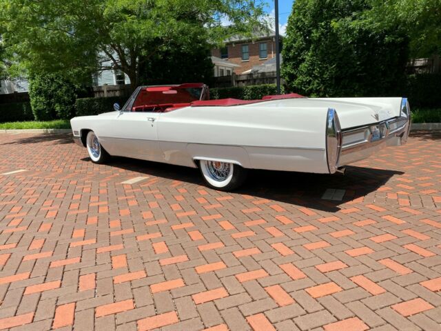 Cadillac DeVille 1967 image number 14