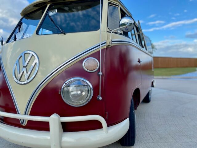 Volkswagen Bus/Vanagon 1973 image number 31