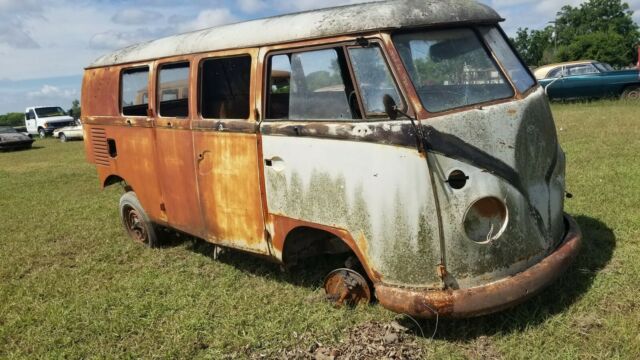 Volkswagen Bus/Vanagon 1964 image number 1