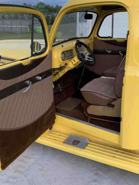 Ford F100 1948 image number 20