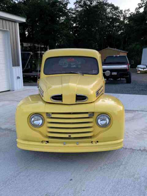 Ford F100 1948 image number 4