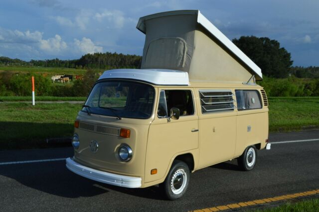 Volkswagen Bus/Vanagon 1978 image number 4