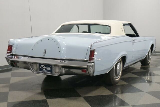 Lincoln Continental 1970 image number 12