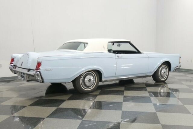 Lincoln Continental 1970 image number 15