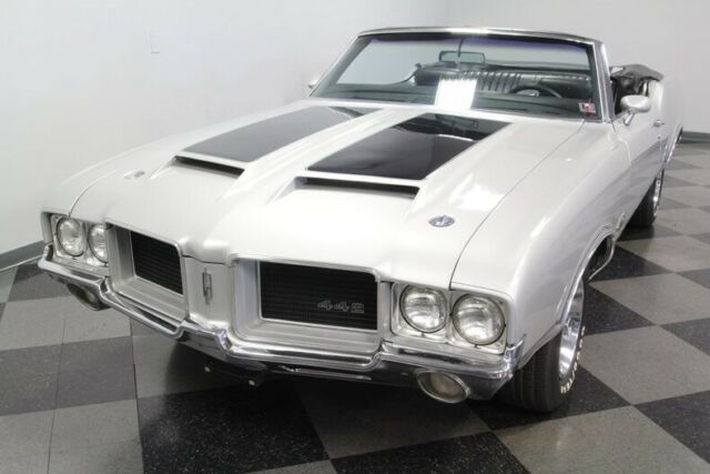 Oldsmobile 442 1971 image number 45